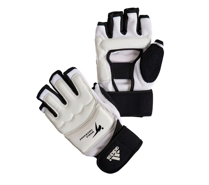 adidas 新款WT認證 跆拳道手套 1